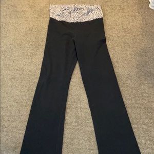 Victoria’s Secret Bootcut Yoga Pants